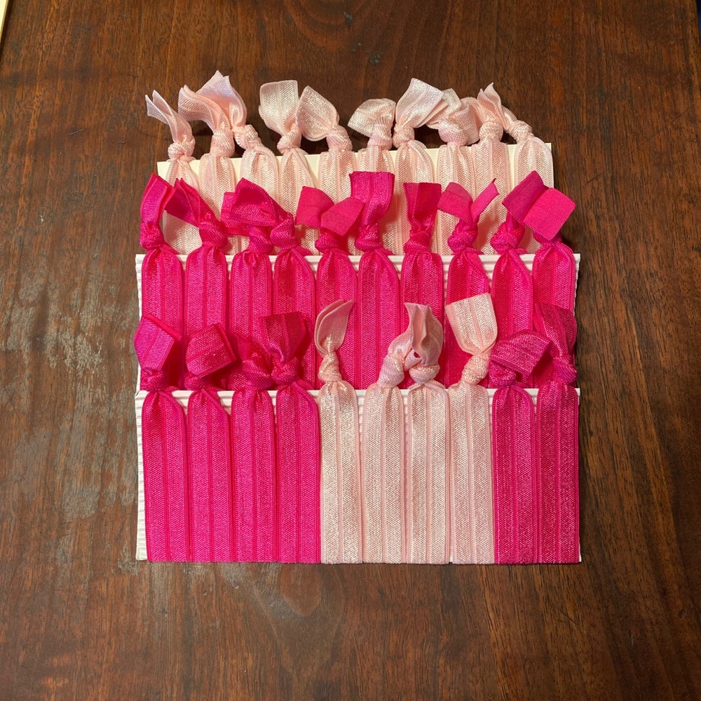 Elastic hair ties - set of 30